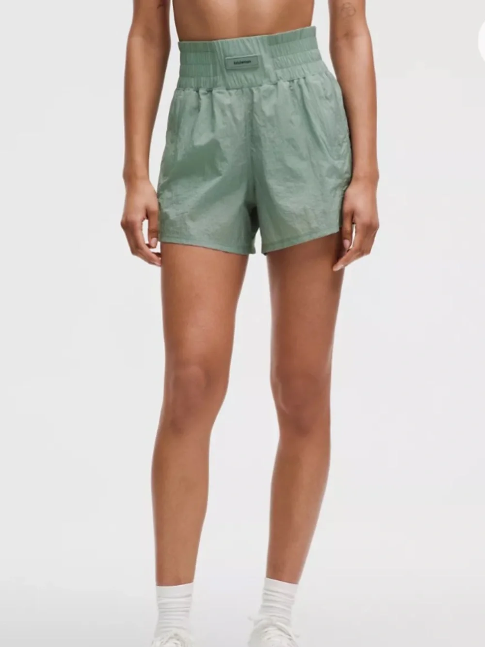 Lululemon Lightweight Super High Rise Training Shorts Green Size 12 Boxing Style